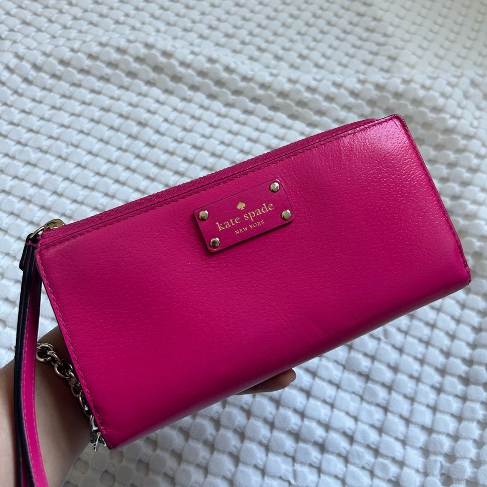 Kate Spade Pink Wallet